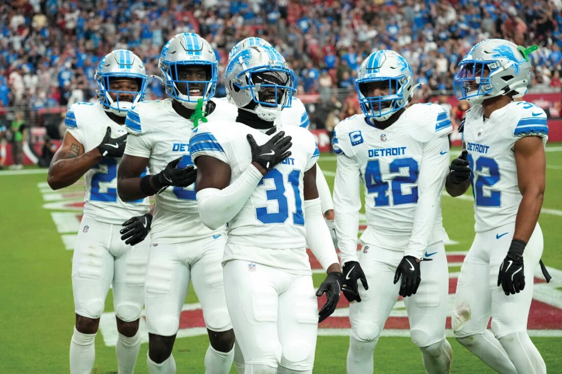 Lions lose two key defensive players in win | News, Sports, Jobs - The  Daily News